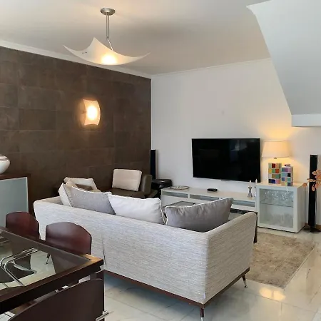 Vianna Villa, Private Pool And Barbecue 别墅